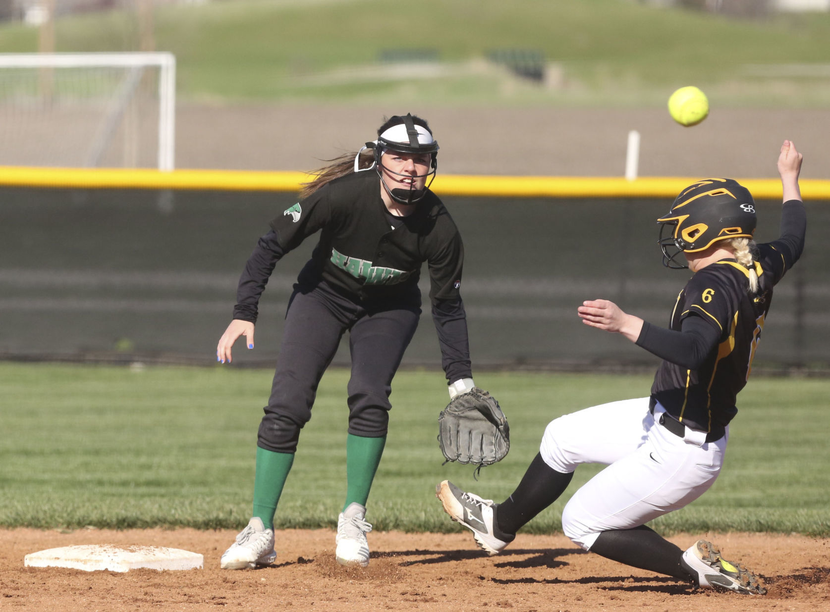 Tuscola Meridian Softball 10 4.12.19.JPG